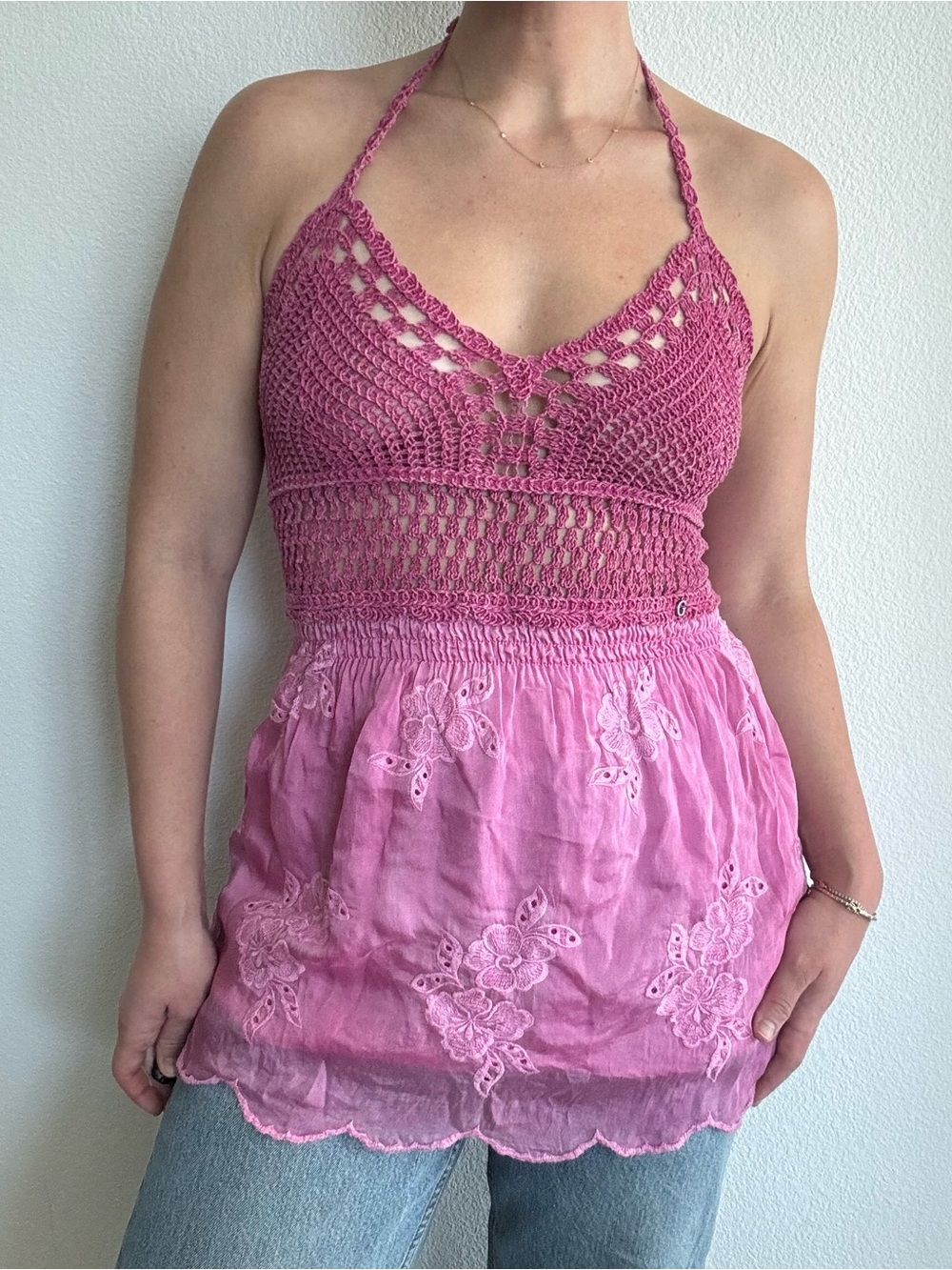 Vintage GUESS Georges Marciano Pink Crochet Halter Tunic Top Y2K Italy M